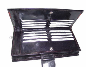 Cartera de mano Lowellcraft para mujer, de piel, con cierre de cremallera, para tarjetas - Product Image 2