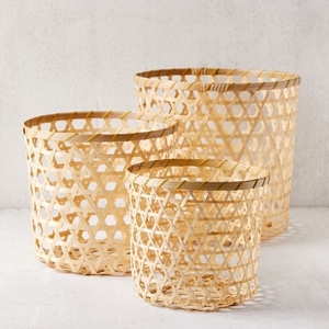 ตะกร้าเก็บไม้ไผ่สานด้วยมือทรงกลม - Product Image 1