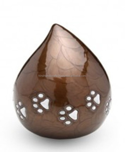 Urne funéraire en émail brun gravé Paw pour animaux de compagnie Ash & Memorial Funeral Fait à la main en Inde par le fabricant et le fournisseur - Product Image 2