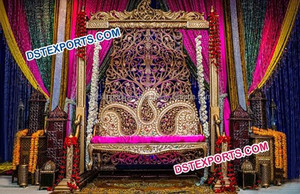 Sangeet เวทีแกว่งกับโมร็อกโกโคมไฟสำหรับเวทีงานแต่งงานของราชวงศ์จูลาพร้อมโคมไฟโลหะสีทองแกะสลักบนเวทีแกว่งสหราชอาณาจักร - Product Image 3