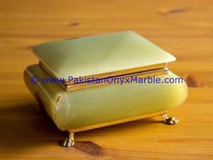 Boîtes à bijoux rectangulaires en onyx avec pieds en laiton uniques, cadeaux décoratifs verts pour les mariages - Product Image 6