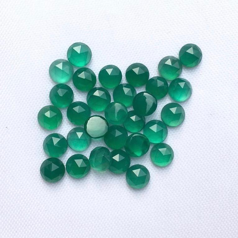 สีเขียว