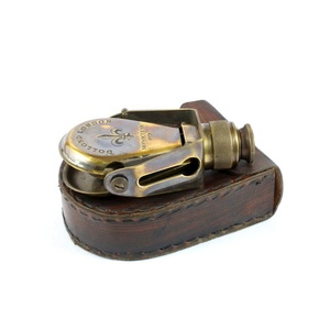 Monoculaire Dollond London 1920 en laiton vintage avec finition antique et étui en cuir, cadeaux originaux - Product Image 2