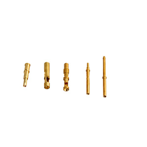 Nouvelle pièce de quincaillerie tournée en laiton en vente - Product Image 1