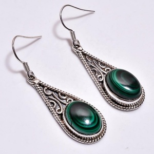 Pendientes de malaquita de forma ovalada natural, joyería fina hecha a mano, venta al por mayor, fabricante de pendientes de plata de ley 925 - Product Image 1