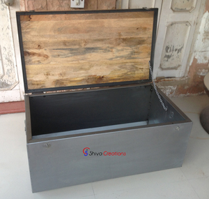 Wholesale Indian <b>Furniture</b> Factory's Industrial Vintage Rectangle <b>Storage</b> Blanket Trunk Box Durable Eco-Friendly Iron <b>Toys</b> Light - Product Image 2