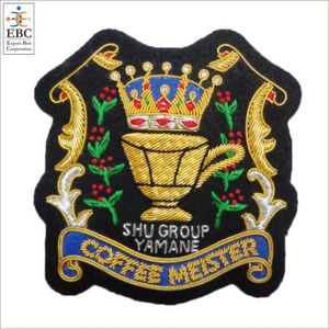 ตราสัญลักษณ์เสื้อคลุมแบบเย็บติด รุ่น Silver Star Golden Crown Royal Blazer  ปักด้วยดิ้นทอง ประดับเลื่อม 3 มิติ ปราศจากนิกเกิล สำหรับติดเสื้อคลุมของครอบครัว - Product Image 5