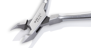 NGHIA OMI Ensemble de manucure et pédicure CB-101C en acier inoxydable chromé de haute qualité avec boîte de polissage brillante pour cuticules - Product Image 2