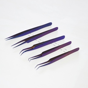 Pinzas para Pestañas Profesionales de Acero Inoxidable Antioxidante, Antiestáticas, con Punta de Diamante de Alta Precisión, en Dorado, Negro, Morado, Azul y Arcoíris - Product Image 3