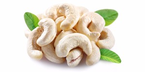 Vietnam Organic Roasted Cashew <b>Nuts</b> <b>Kernels</b> ISO Certified Vacuum Packed Good Quality Wholesale Export Phalco Brand Grade 2 Year - Product Image 5