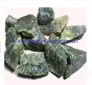 พลอยฮิโดรกรอสซูลาร์การ์เนตสีเขียวขัดเงาจากปากีสถาน ผู้จัดจำหน่ายพลอยฮิโดรกรอสซูลาร์การ์เนต - Product Image 2