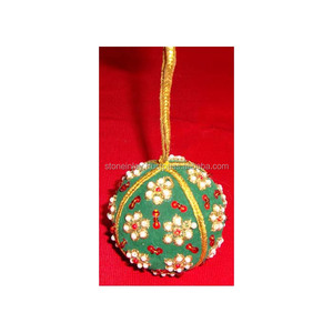 Adorno Navideño Articulado Hecho a Mano y a la Moda - Product Image 1