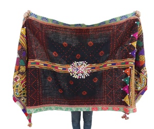Châle bohème vintage brodé à la main, couverture banjara en laine, vente en gros, 1 pièce - Product Image 2