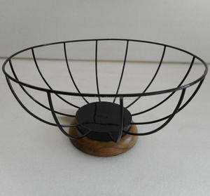 Panier de fruits en fil de fer noir mat pour la vente en gros de stockage de fruits et légumes par un fabricant indien - Product Image 6