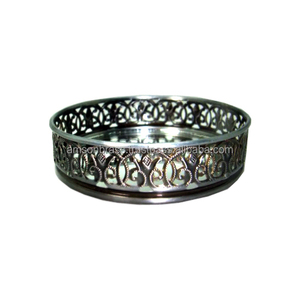 Bandeja de servicio de diseño contemporáneo Bandeja de espejo de metal de diseñador Bandeja de decoración de espejo redonda dorada muy demandada - Product Image 5