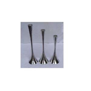 Fonte d'aluminium bougeoir ensemble de 3 pièces avec poli miroir disponible en nickel et Finition mate sur commande Décoration De La Maison - Product Image 4