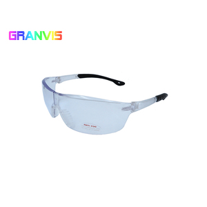Gafas de Seguridad de Visión Nocturna ANSI Z87.1 de Taiwán con Patillas Flexibles para Uso Industrial - Product Image 3