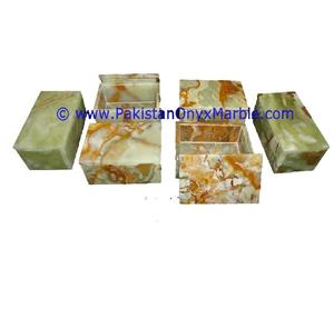 Petite boîte sculptée en onyx/jade/marbre - Product Image 6