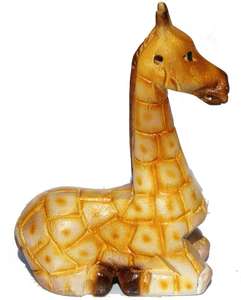 Estatua de madera de jirafa de cedro tallada a mano, estilo de arte popular, figurita de animal salvaje africano de Ecuador - Product Image 1