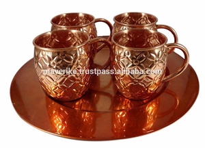 Mug élégant Moscow Mule en cuivre avec plateau 4 Pcs Mug Design gaufré pour boisson Ware Bière Cocktail Vicky Mug en cuivre - Product Image 2