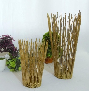 Vase à fleurs en laiton fantaisie Vantage de luxe moderne pour la décoration de la maison et l'utilisation de dessus de table avec taille personnalisée - Product Image 2