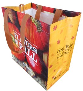 Vietnam Eco-friendly Reusable PP Woven Shopping <b>Bag</b> Customized Color <b>Medium</b> <b>Size</b> Fashion Style Hanging Closure for Promotional - Product Image 2