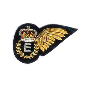 BULLION Badge en tissu à coudre, brodé à la main, pour technicien de vol cérémoniel, avec design 3D - Product Image 2