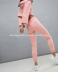 Nouveauté Survêtement élégant à manches longues pour femmes Logo OEM personnalisé Haut à capuche ajusté respirant Vente en gros en vrac Nouveau design personnalisé - Product Image 2