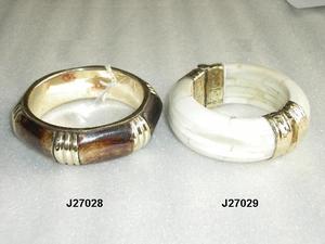 Bracelet en mosaïque d'os ovale en résine sur base en laiton, bracelets incrustés d'os, style indien, finition antique - Product Image 4