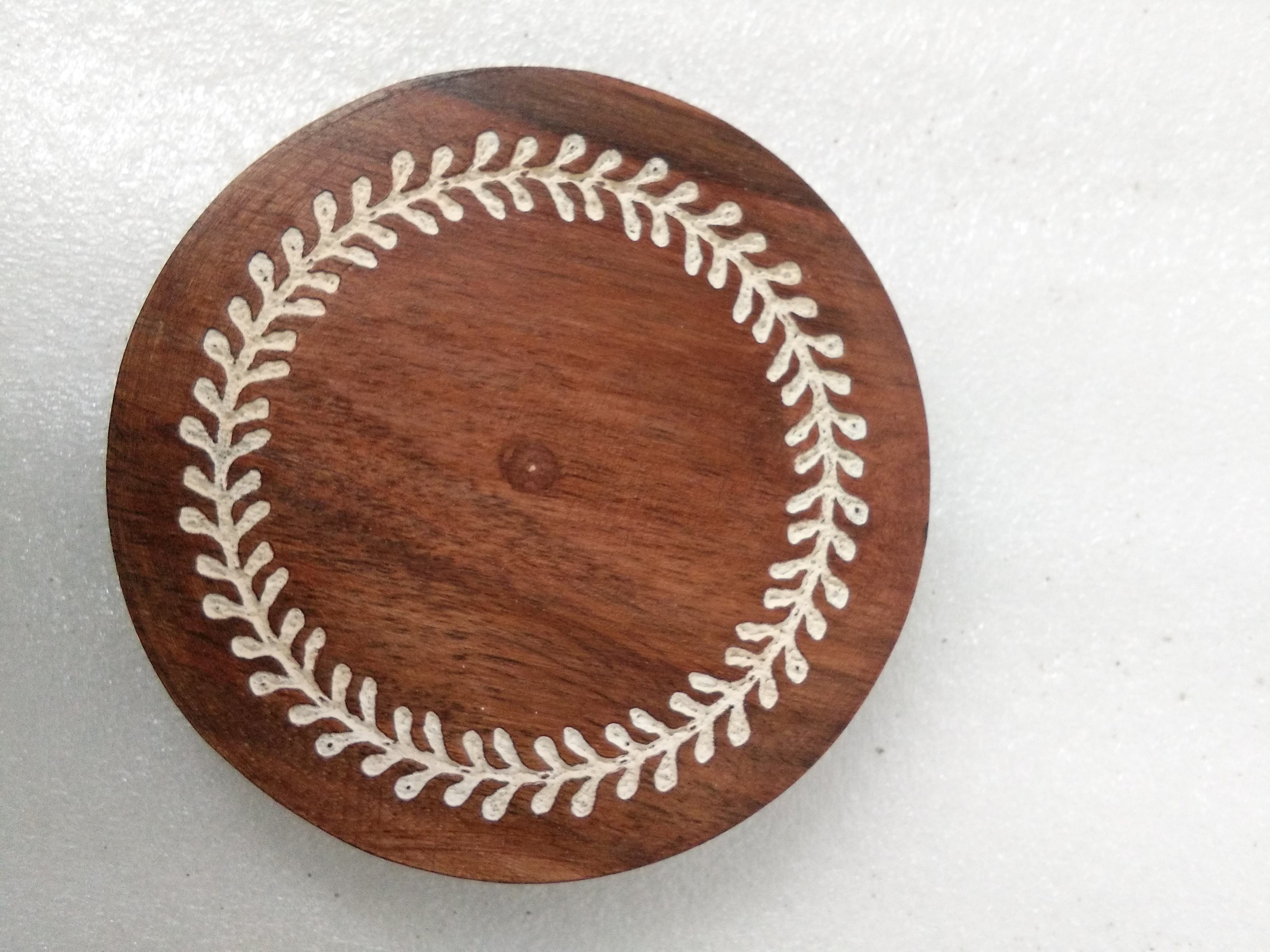 Natural with white filling