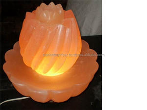 Beauti & Healthful Lámpara de sal de capullo de flor de Feng Shui hecha a mano, sal del Himalaya tallada por Sian Enterprises - Product Image 5