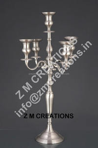 Best-seller Candélabre au design antique à 5 bras Bougeoir en métal et cristal pour la décoration de salon ou d'hôtel à la maison - Product Image 2