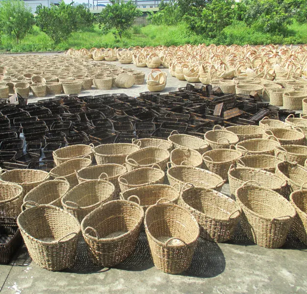 Nueva cesta tejida hecha a mano de bambú para algas marinas