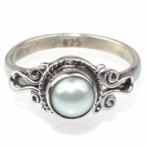 Anillo de Plata de Ley 925 con perlas blancas, joyería hecha a mano, con forma redonda - Product Image 2