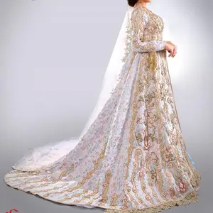 Caftan marocain de mariage très riche pour brocart de mariée musulmane broderie à la main impressionnante