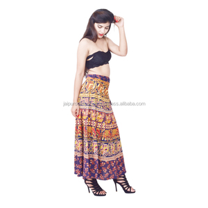 กระโปรงพิมพ์ลายช้างและดอกไม้ - Product Image 3