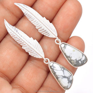 Pendientes colgantes de plata de ley sólida 925, pendientes hechos a mano con forma de pera, pendientes de piedras preciosas de howlita blanca Natural para mujer, precio a granel - Product Image 1