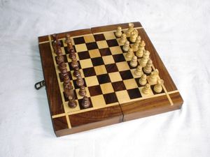 Jeu d'échecs en bois 12 "[pouces] pour tous les groupes d'âge (AC2467) - Product Image 2