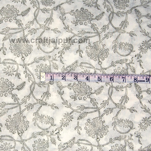 Tissu en coton 100% imprimé à la main avec des motifs floraux Sanganeri, écologique, biologique, pour la décoration de la maison, l'artisanat, les vêtements, les sacs, les housses - Product Image 6