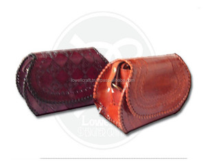 Bolso de hombro de cuero indio hecho a mano Shantiniketan - Product Image 1
