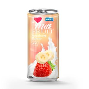 Batido de leche con sabor a fresa, jugo de frutas y verduras en embalaje de botella ecológico - Product Image 1
