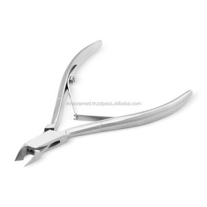 Pinza profesional para cutículas de manicura de acero inoxidable más vendida con tamaño de punta de 4 "y 6mm para el cuidado de las uñas - Product Image 6