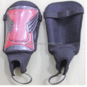 Espinilleras de colores personalizados, espinilleras de plástico elástico amarillo y verde para mujer para Protección deportiva - Product Image 1