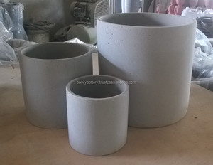 Maceta de Polystone Blanca Natural, Macetas Cilíndricas de Polystone - Product Image 1