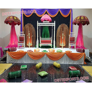 La mejor decoración de escenario de eventos Mehndi, maravillosas decoraciones de ceremonia Mehndi, configuración de escenario Maharani Sangeet EE. UU. - Product Image 1