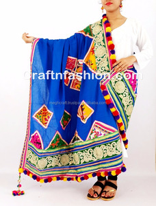 Dupatta en broderie gujaratique avec travail de miroir - Dupatta en coton brodé jaune de Kutch - Dupatta traditionnel avec travail de dentelle - Product Image 5
