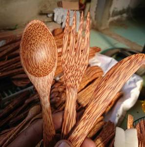 Cuchara de coco NATURAL/cucharas de cáscara de coco/cuchara de madera (Sandy 0084587176063 WS) - Product Image 1