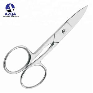 Ciseaux à cuticules de style russe faits à la main, 3,5 pouces, en acier inoxydable, lames courbées à pointe de flèche avec repose-doigts en caoutchouc - Product Image 5