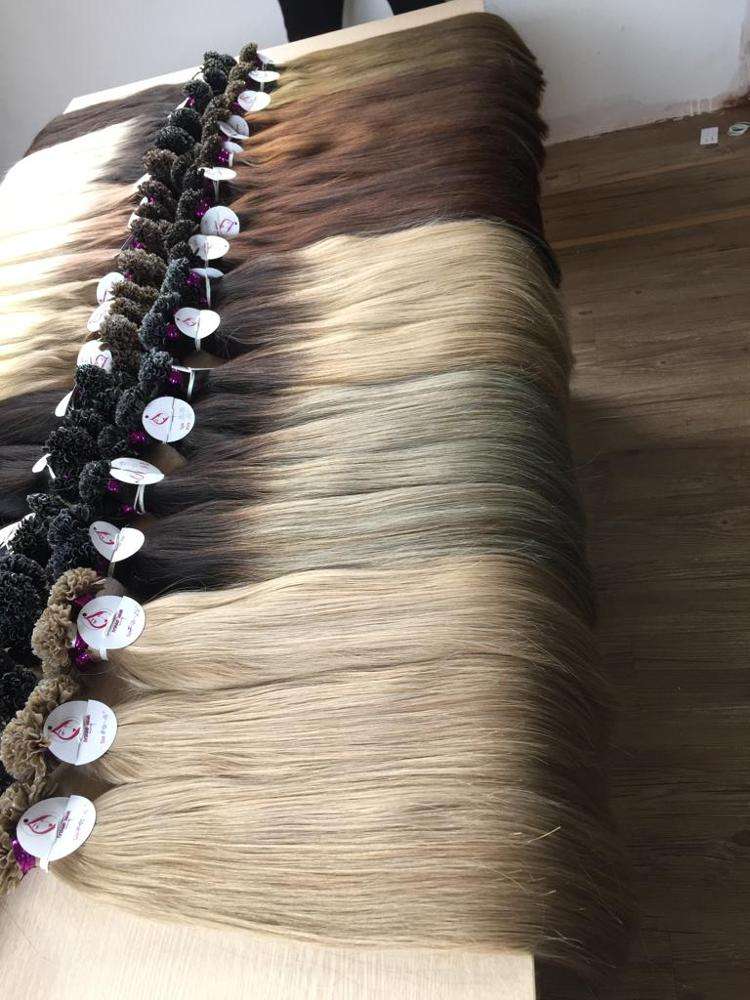 สีน้ำตาลและสีบลอนด์