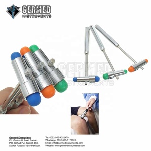 Martillo para reflejos Buck neurológico con cepillo y aguja integrados de GERMED ENTERPRISES - Product Image 2